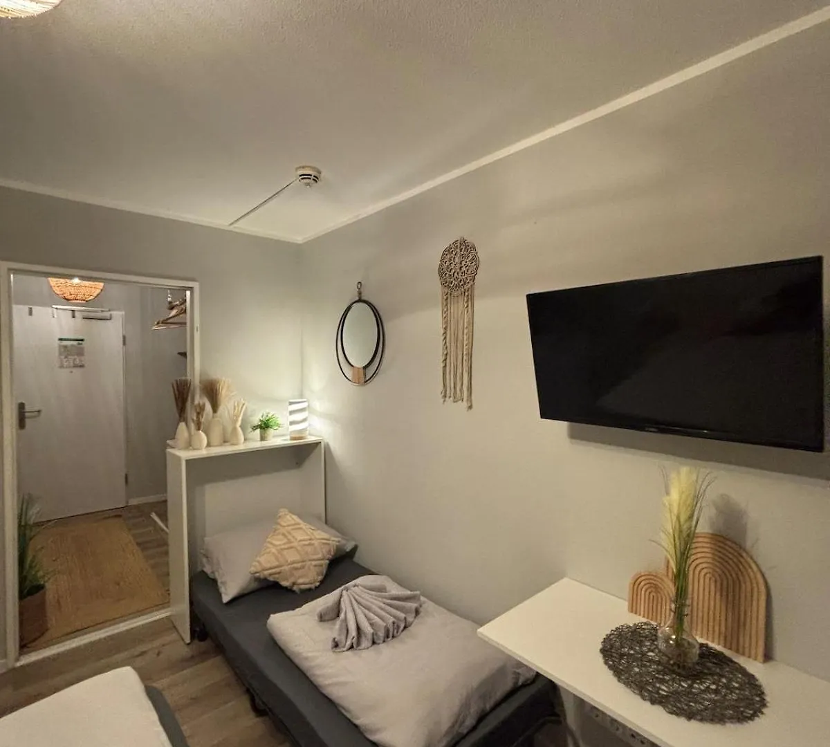Bohemian Chic Selfie Suite - Munich Central Station 公寓